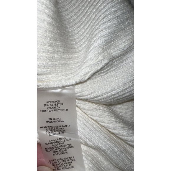 Aaeda Cream Ivory Sweater with Lace Long Sleeves Size Large - Picture 4 of 4